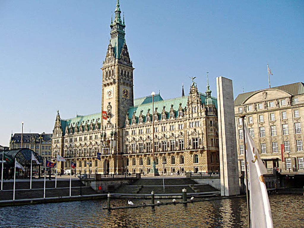 Tòa thị chính Hamburg ở nước Đức