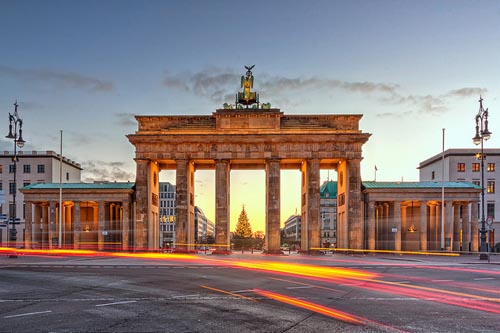 Thiên nhiên nước Đức được khắc họa qua cổng thành Brandenburg