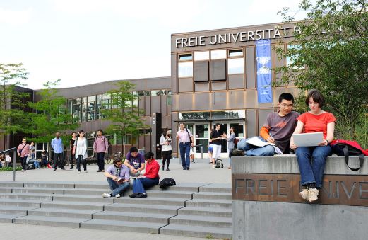 Trường đại học Freie là trường đại học miễn học phí khi du học Đức